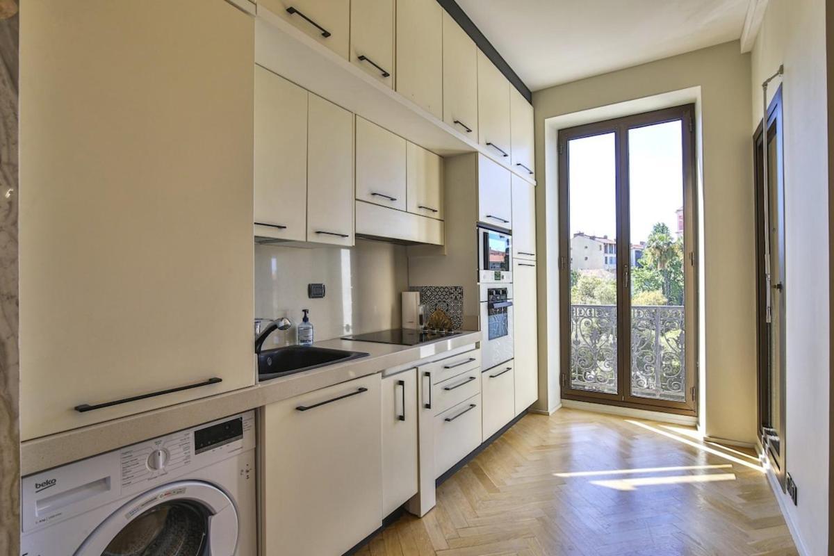 Balcon Vue Coulee Verte. Luxe Plein Coeur De Nice Bagian luar foto
